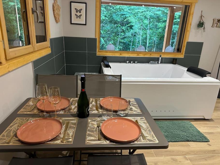 Jacuzzi En Foret L'Esperou Экстерьер фото